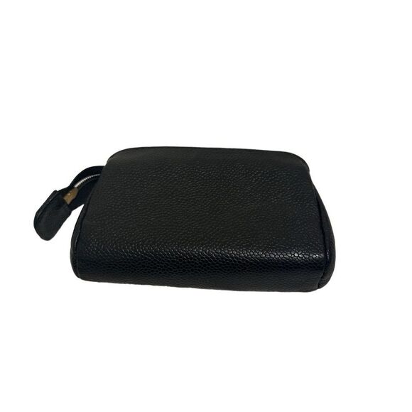 Chanel mini logo leather clutch - Picture 3 of 12